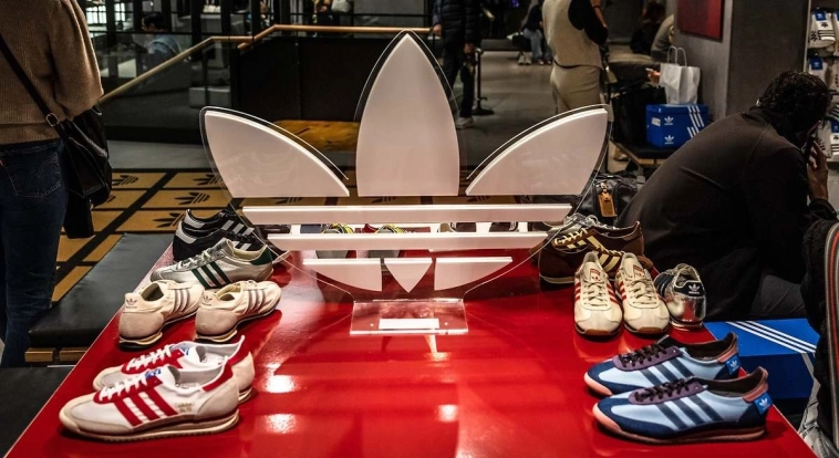 Трамп повышает цены на Adidas поднимет цены в США из-за пошлин