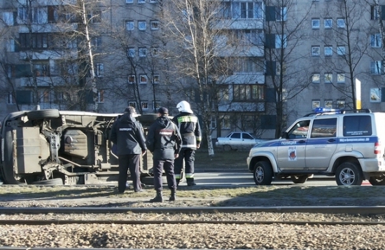 " Открытие " продолжают грабить