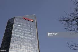 Опять HNA. Китайская HNA отзывает большую долю в Deutsche Bank.