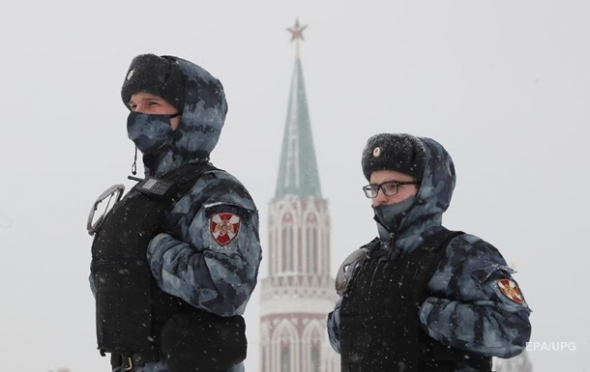 Коронавирус снова набирает обороты в Европе и России, где обнаружили множество мутаций вируса